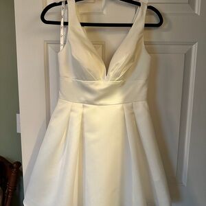 DB Studio Satin Plunging V-Neck A-Line Mini Dress size 4